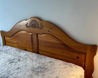 Lea Headboard