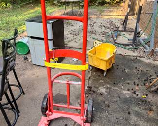 Barrel truck for 200