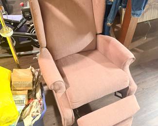 Pink recliner for 65