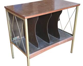 MCM Lu Van Record Storage Table