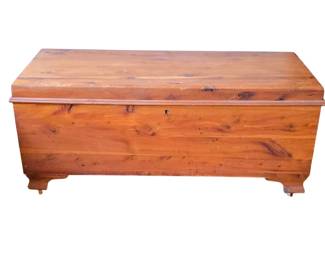 Vintage Lane Cedar Chest