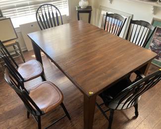 $150 Gorgeous wood dining table with hide-away leaf; approx. 30" x 78" (extended) x 42" (leaf is 18") 
