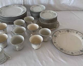 Lot Of Fine China Mixed Lot Of Carico Tivoli And Diane