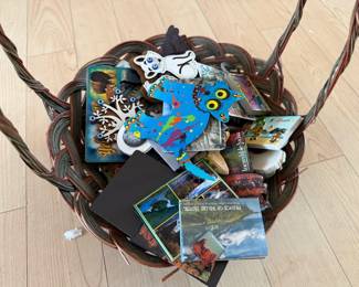 Lot Of Souvenir Fridge Magnets With Basket