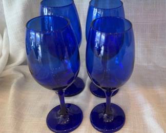 Lot Of 4 Cobalt Blue Wine Glasses