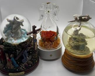 Jesus Snow Globes And Angel Flower Piece