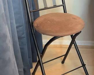 Brown And Black Stool For Bar Top Decor
