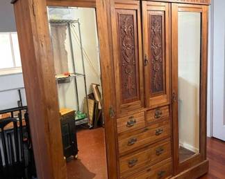 Wood Freestanding Closet