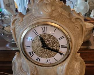 Lanshire Electric
Cultured Marbled Mantle Clock 