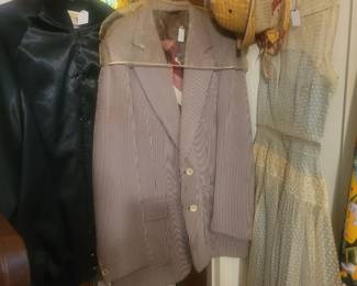 Vintage Clothing 