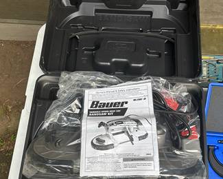 NEW Bauer Bandsaw