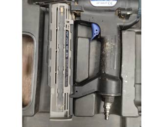 Max NF120/18-25 Brad Nailer
