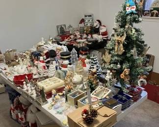 Assorted Christmas Ornaments & Decorations