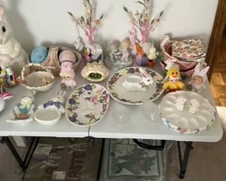 Assorted Easter Decorations