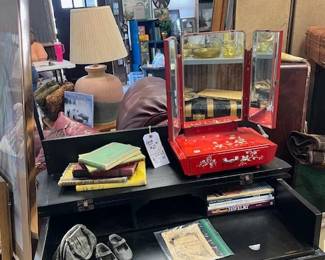 25b. Things on top of Desk