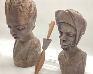 Solid African Carved Busts With Spearhead SOLID AFRICAN CARVED BUSTS WITH AFRICAN SPEARHEAD