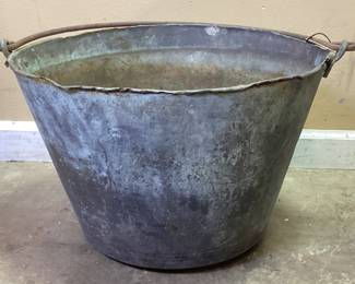 RANDOLPH & CLOWES CO. COPPER ASH POT RANDOLPH & CLOWES CO. COPPER ASH POT