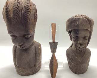 Solid African Carved Busts With Spearhead SOLID AFRICAN CARVED BUSTS WITH AFRICAN SPEARHEAD