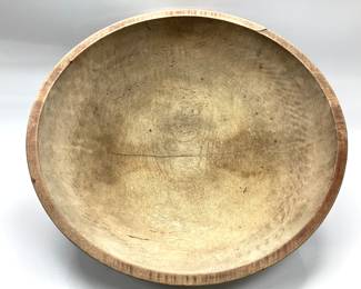 2 ANTIQUE WOODEN DOUGH BOWLS 2 ANTIQUE WOODEN DOUGH BOWLS. LARGE IS 28 INCHES FROM HANDLE TO HANDLE. SMALLER IS 18 INCHES IN DIAMETER. SMALLER BOWL HAS CRACK