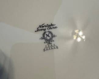 Noritake service for 12 set
