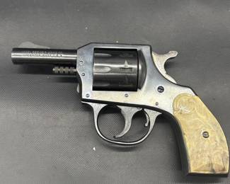 H&R Model 922 DBL Action Revolver 22cal 9 Shot