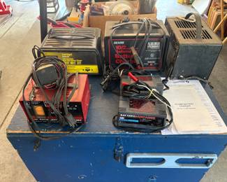 Battery chargers & tenders