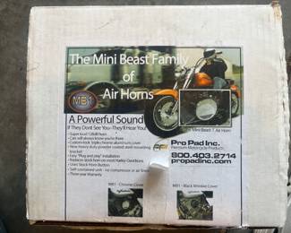 Motorcycle air horns