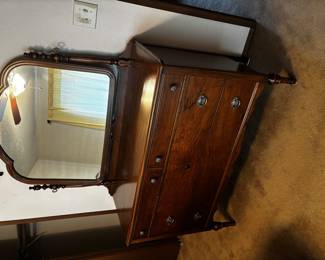 Antique Bedroom Set – Solid Wood

Complete matching set includes bed frame (headboard, footboard, rails), large dresser with mirror, tall chest/cabinet, and nightstands. Solid wood with original hardware, well-kept with light wear. Classic design and plenty of storage.