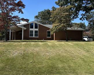 Mid Century Single Level Home For Sale