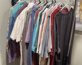 Women’s Clothing 