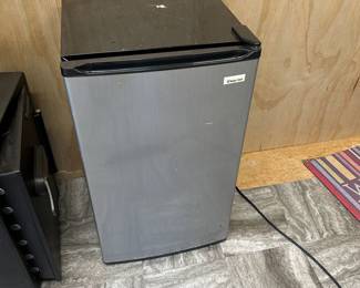 Small Refrigerator 