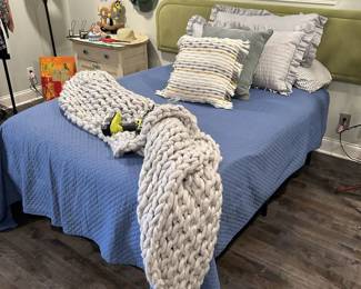 Full Size Bed