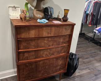 Mid Century Chest of Drawers 