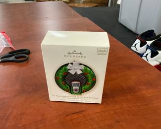 Hallmark Keepsake Christmas Ornament "It's Beginning To Look Alot Like Christmas"