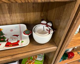 Cracker Barrel Measuring Cups