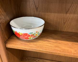 Pioneer Woman Sweet Rose Enamel Mixing Bowl