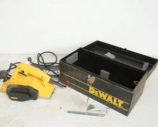 Dewalt DW677K Planer Corded