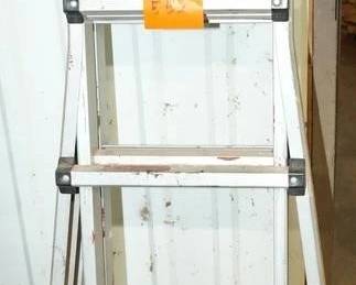  Folding Ladder