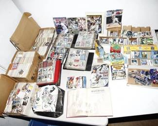 Assorted Baseball Cards, Books, magazines collection