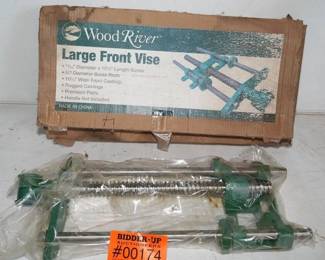 Wood River Large Front Vise