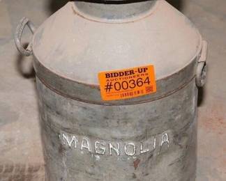 Magnolia Milk Can
