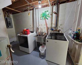 Yup, washer and dryer and the sink and the garbage can and the water heater, and the pipes and the detergent all must be sold