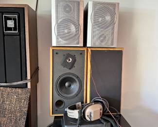 speakers