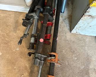pipe clamps