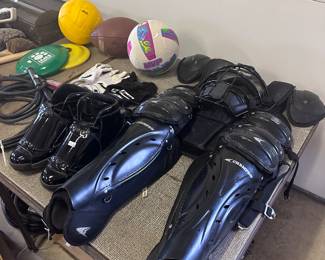 Catcher gear