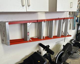Aluminum Ladder