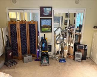 Room screen,  vacuums