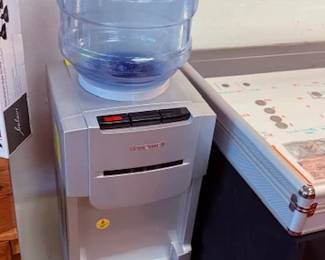 Water Cooler 