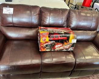 Reclining Sofa