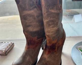 NEW Justin Boots 